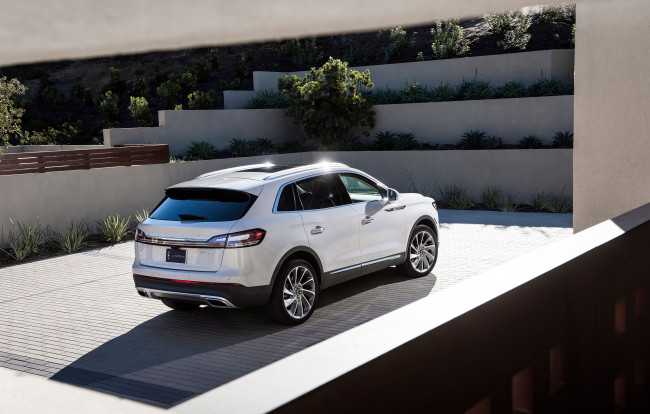 Обои картинки фото lincoln mkx nautilus 2018, автомобили, lincoln, белый, 2018, nautilus, mkx