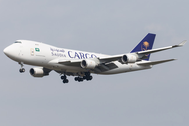 Обои картинки фото авиация, грузовые самолёты, карго, грузоперевозки