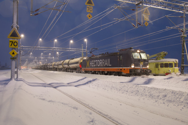 Обои картинки фото техника, электровозы, локомотив, состав