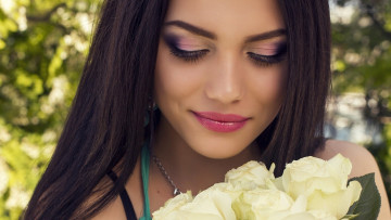 Картинка девушки -+лица +портреты макияж брюнетка розы
