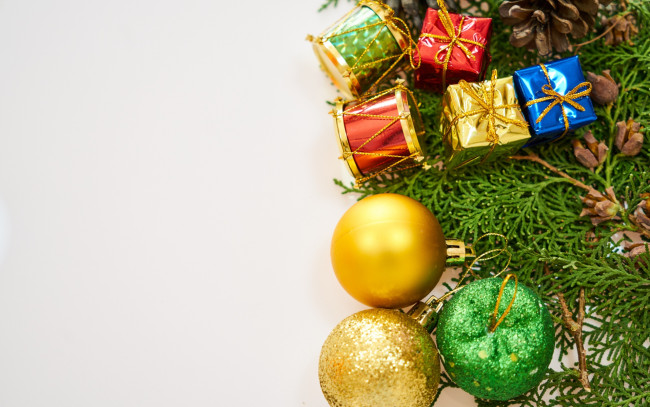 Обои картинки фото праздничные, украшения, пихта