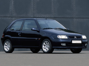 Картинка автомобили citroen saxo
