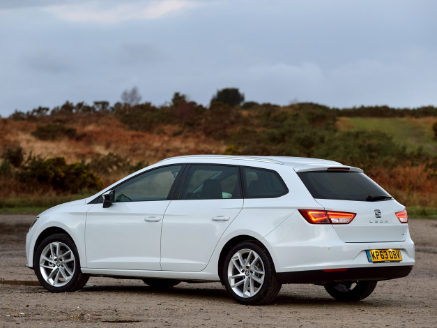 Обои картинки фото автомобили, seat, leon, st, uk-spec, 2014, светлый