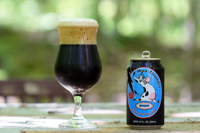 Обои картинки фото бренды, бренды напитков , разное, банка, бокал, пиво