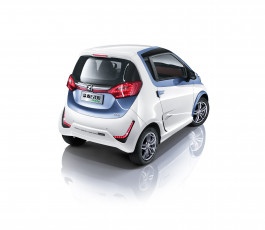 Картинка автомобили zotye 2015г e200