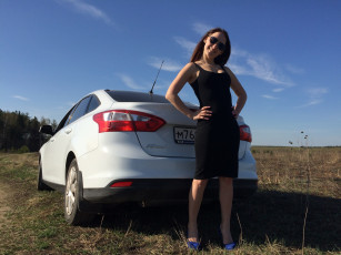 Картинка автомобили -авто+с+девушками ford focus