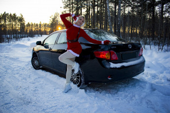 обоя автомобили, -авто с девушками, toyota, corolla