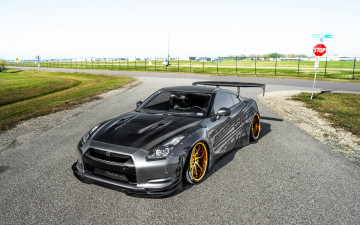 Картинка автомобили nissan datsun