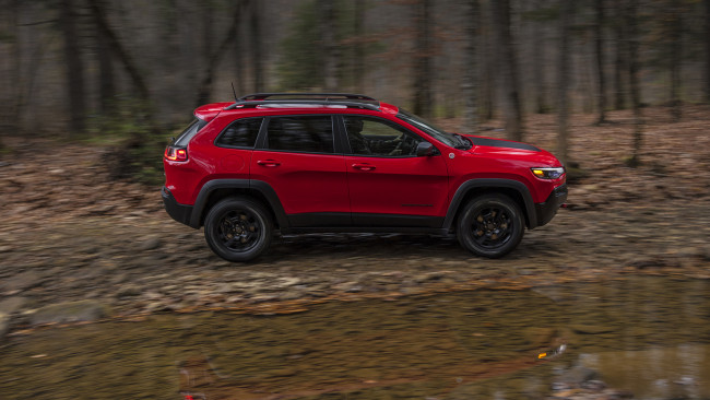 Обои картинки фото jeep cherokee trailhawk 2019, автомобили, jeep, red, 2019, cherokee, trailhawk