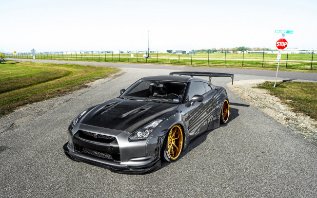 Обои картинки фото автомобили, nissan, datsun