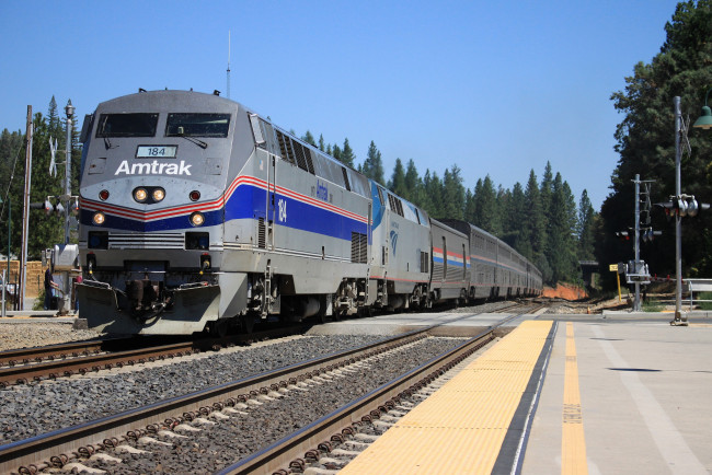 Обои картинки фото техника, поезда, локомотив, состав