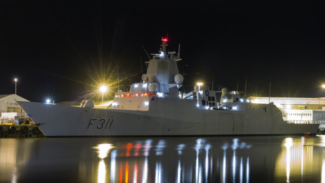 Обои картинки фото корабли, крейсеры,  линкоры,  эсминцы, вмф