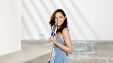 Картинка gal+gadot девушки фотосессия 2020 года израильская актриса модель женщина галь гадот