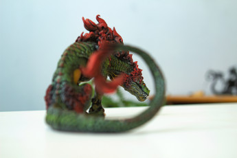 Картинка разное игрушки дракончик фигурка