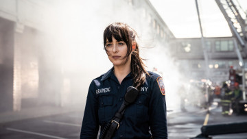 Картинка кино+фильмы madame+web dakota johnson madame web