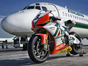 Картинка мотоциклы aprilia