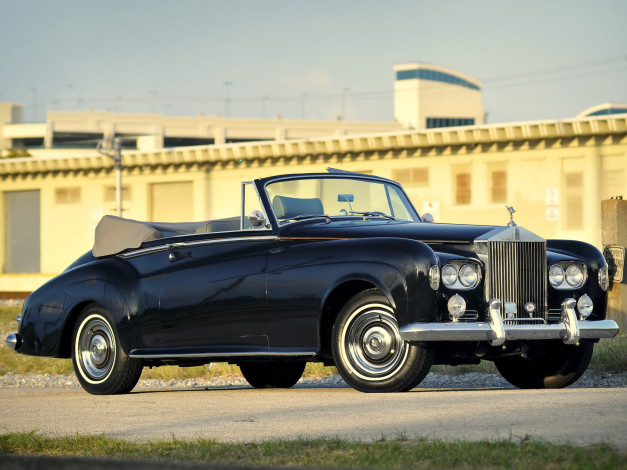 Обои картинки фото rolls, royce, silver, cloud, drophead, coupe, автомобили, auto