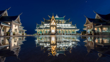 Картинка города -+здания +дома пагоды ночь