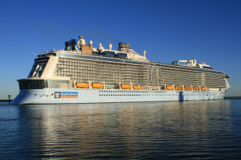 Картинка ovation+of+the+seas корабли лайнеры круиз лайнер