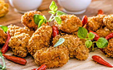 Картинка еда мясные+блюда базилик курица перец