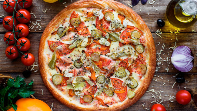 Обои картинки фото еда, пицца, помидоры, маслины