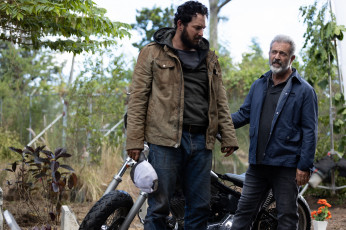 Картинка panama+||+2022 кино+фильмы panama парни под прикрытием боевик триллер mel gibson stark мел гибсон cole hauser коул хаузер author oreskis