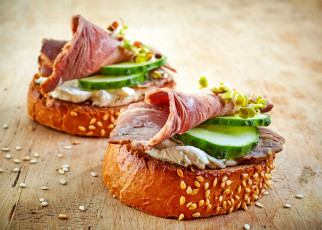 Картинка еда бутерброды +гамбургеры +канапе багет огурец мясо