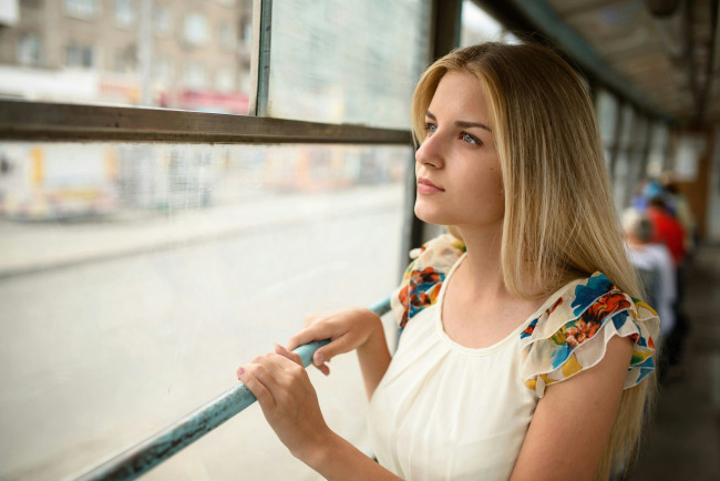 Обои картинки фото девушки, - блондинки,  светловолосые, блондинка, блузка