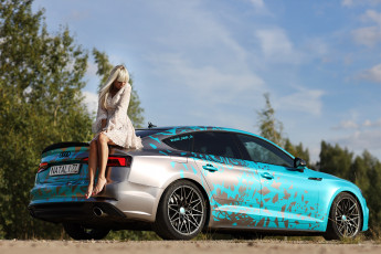 Картинка девушка+и+авто автомобили -авто+с+девушками девушка женщина блондинка светловолосая сексуальная модель звезда позирует разная обувь верхняя стильная одежда нижнее эротическое бельё трусы лифчик колготки чулки аксессуары макияж и множество элементов на фотографии