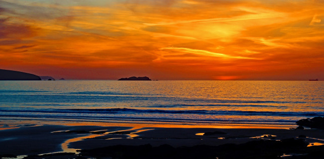 Обои картинки фото природа, восходы, закаты, закат, море, горы, берег