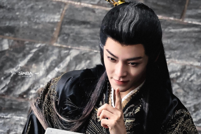 Обои картинки фото кино фильмы, fangs of fortune, чжао, юань, чжоу, демон