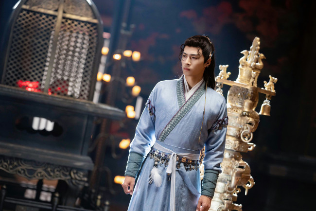 Обои картинки фото кино фильмы, till the end of the moon, светлый, пепел, луны