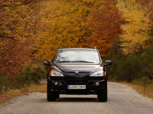 Картинка автомобили ssang yong