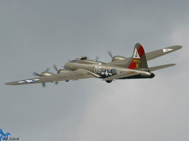 Обои картинки фото авиация, боевые, самолёты, boeing b-17 flying fortress