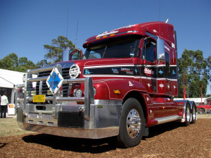 Картинка автомобили freightliner