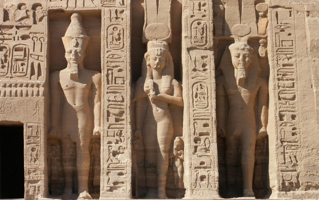 Обои картинки фото temple, of, nefertari, at, abu, simbel, города, исторические, архитектурные, памятники