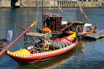 Картинка корабли разные+вместе причал