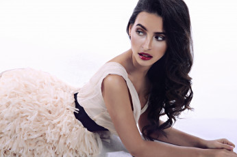 Картинка девушки -unsort+ брюнетки +шатенки волосы