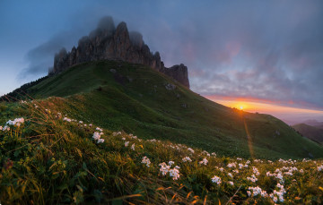 Картинка природа горы комментарий без