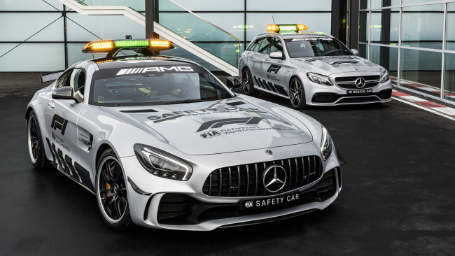 Обои картинки фото mercedes-benz amg gt-r formula-1 safety car 2018, автомобили, полиция, 2018, gt-r, formula-1, safety, car, amg, mercedes-benz