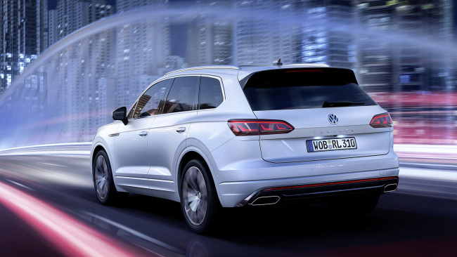 Обои картинки фото volkswagen touareg r-line 2019, автомобили, volkswagen, touareg, белый, r-line, 2019