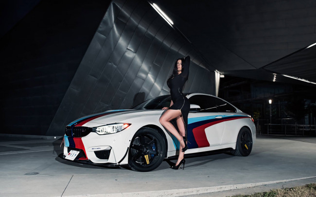Обои картинки фото автомобили, -авто с девушками, bmw