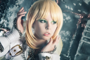 Картинка девушка разное cosplay+ косплей модель