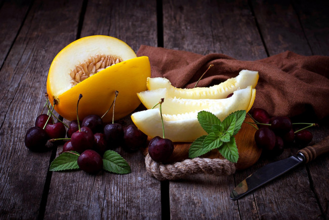 Обои картинки фото еда, фрукты,  ягоды, дыня, черешня