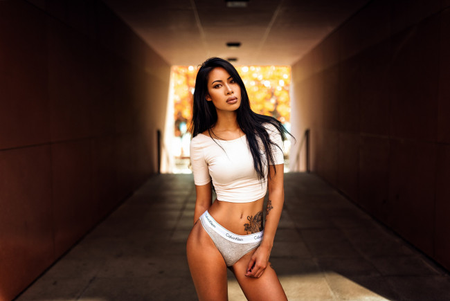 Обои картинки фото mymy huynh, девушки, mymy, huynh, девушка, модель, брюнетка, поза, стройная, сексуальная, miro, hofmann, флирт