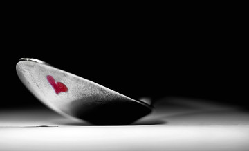 Картинка разное посуда +столовые+приборы +кухонная+утварь ложка сердечко