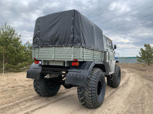 Картинка техника вездеходы снегоболотоход скб600 фермер вид cзади