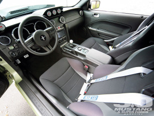 Картинка автомобили интерьеры