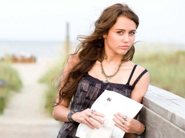 Обои картинки фото Miley Cyrus, девушки