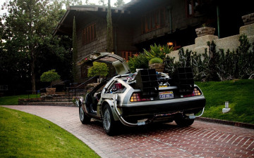 Картинка автомобили dmc delorean
